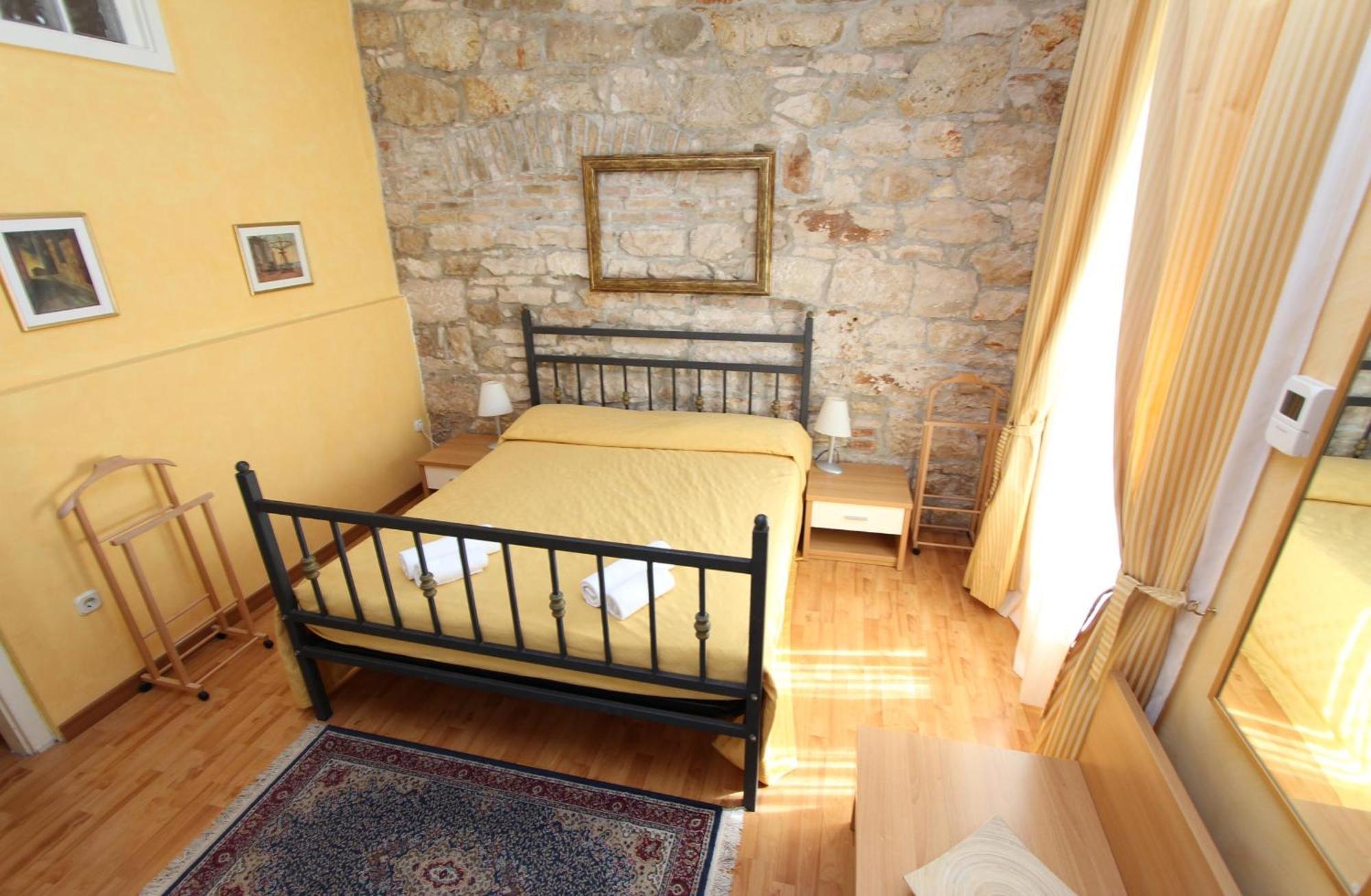 Rooms And Studios Villa Rossella 2 Rovinj Room photo