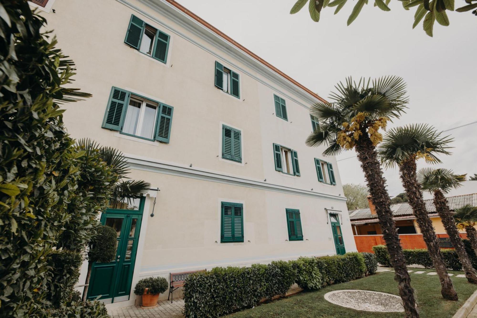Rooms And Studios Villa Rossella 2 Rovinj Exterior photo