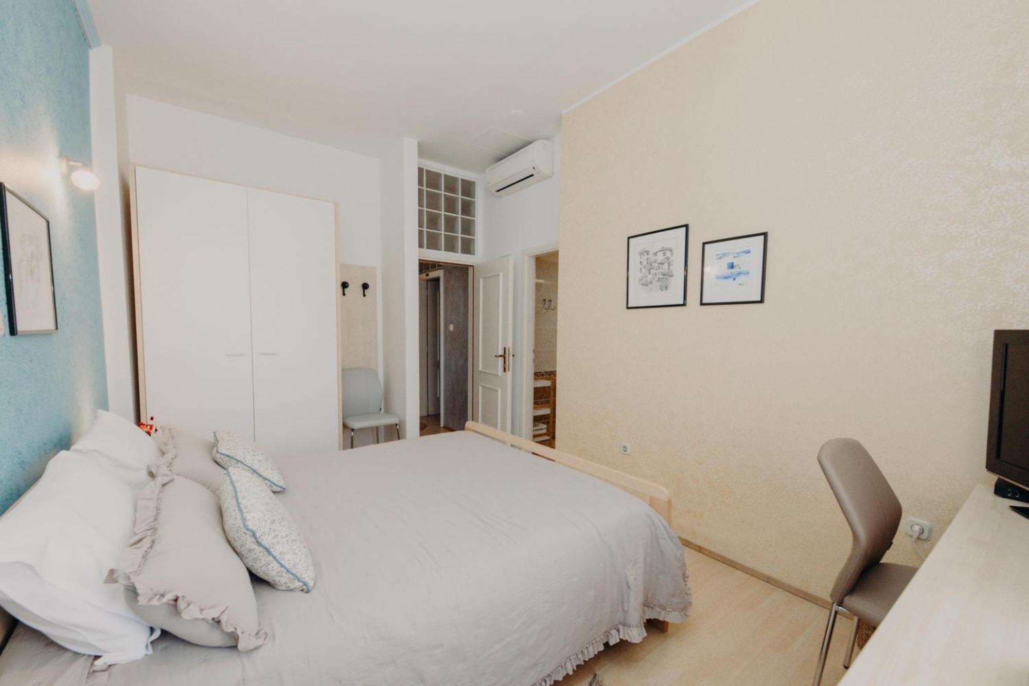 Rooms And Studios Villa Rossella 2 Rovinj Room photo
