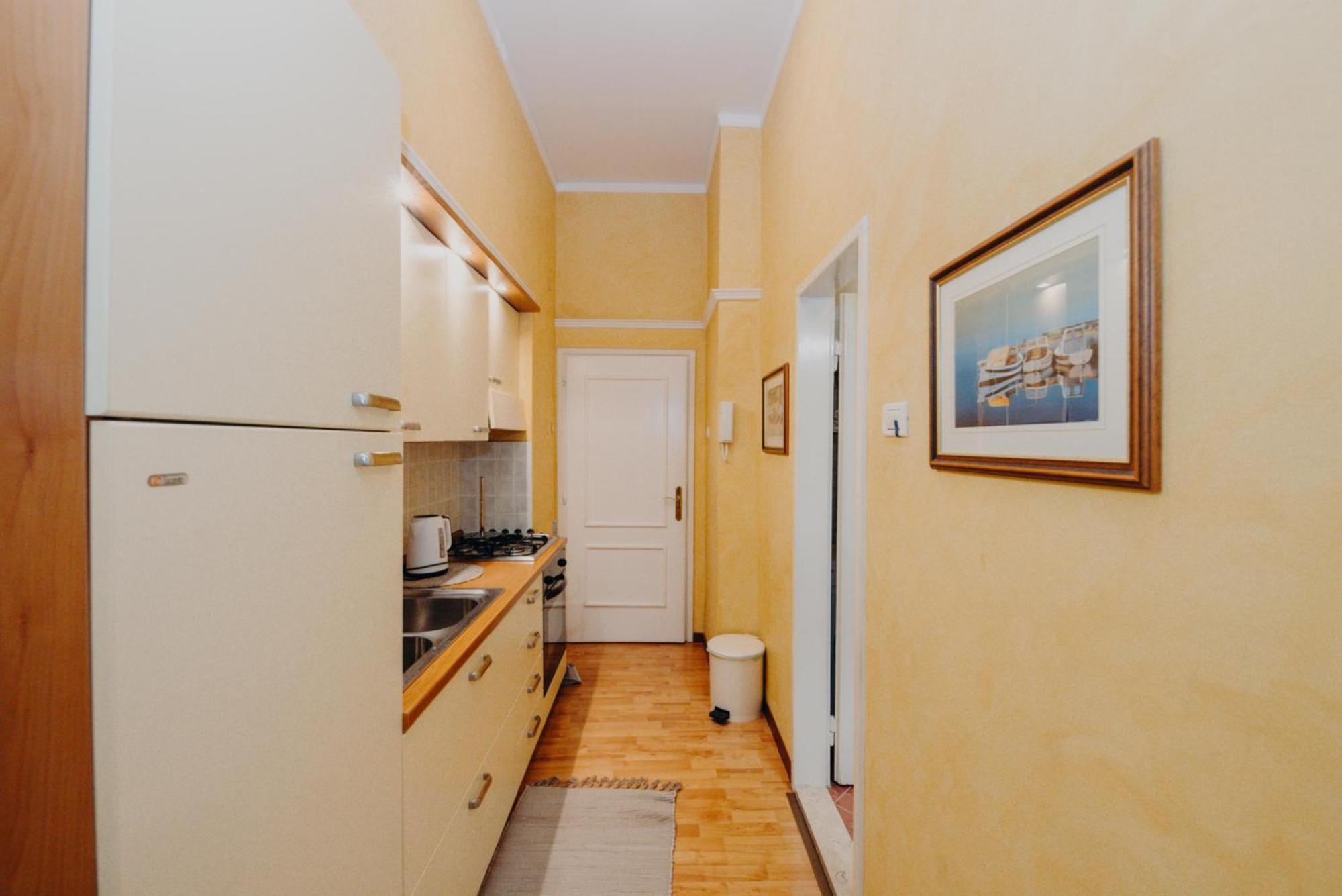 Rooms And Studios Villa Rossella 2 Rovinj Exterior photo